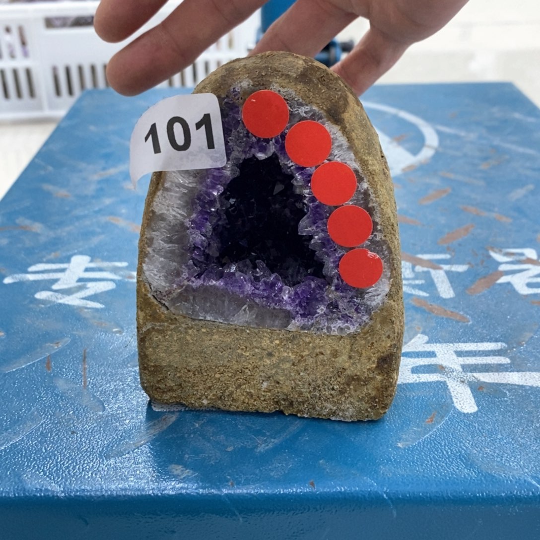 紫晶大型摆件（非配饰）未镶嵌