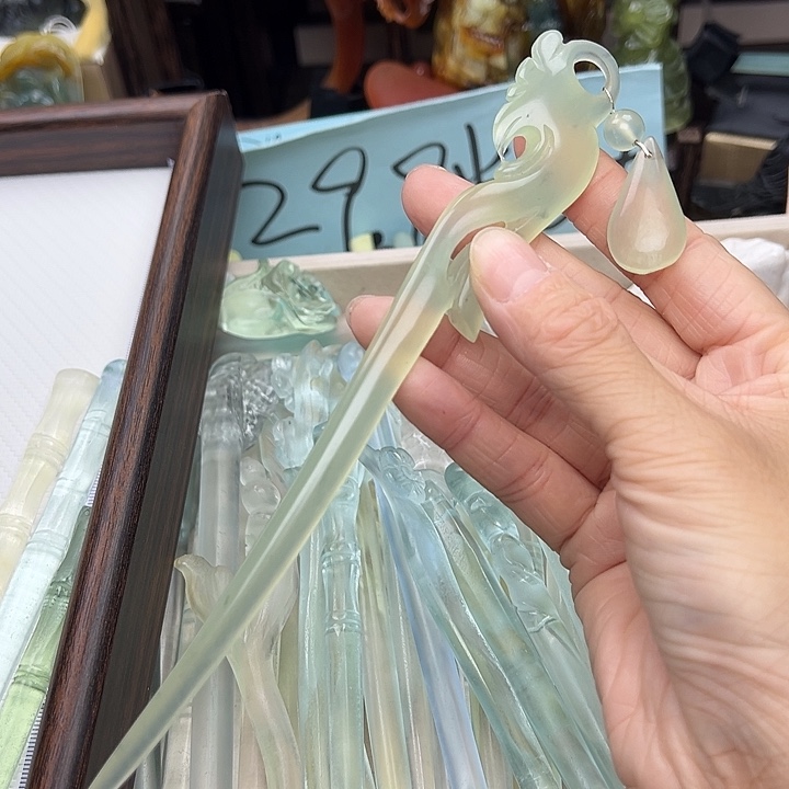 蛇纹石玉未镶嵌发簪