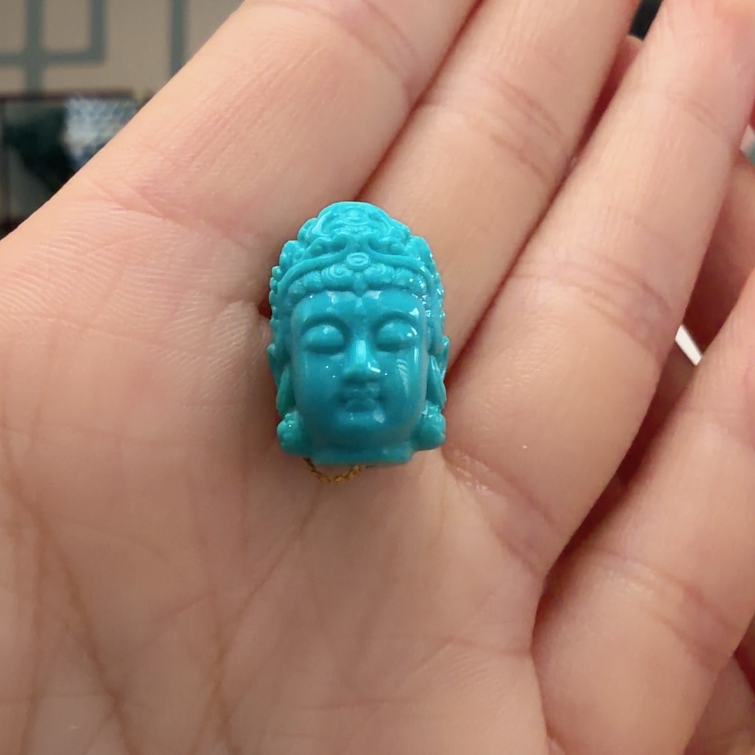 绿松石未镶嵌颈饰