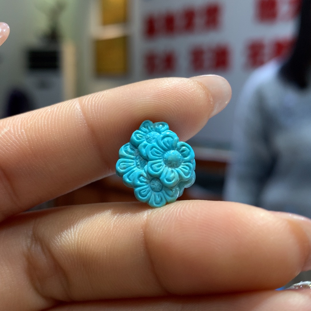 绿松石配饰未镶嵌