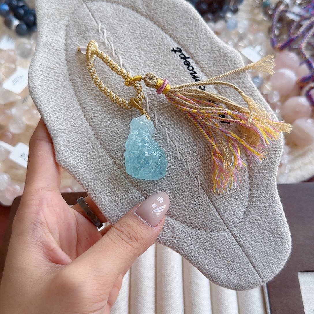 橘****手串水晶未镶嵌48小时鉴赏