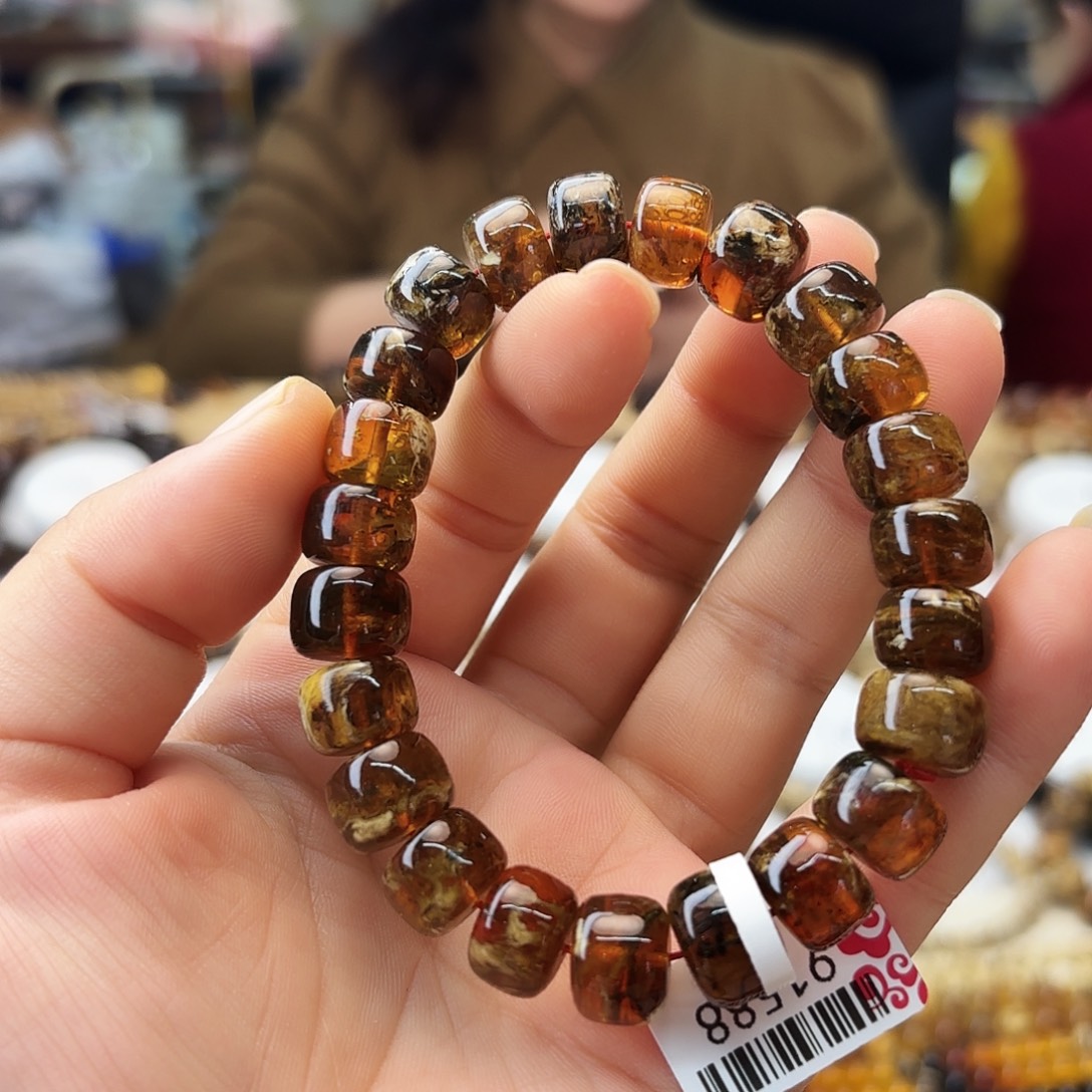 琥珀未镶嵌裸石十一91588