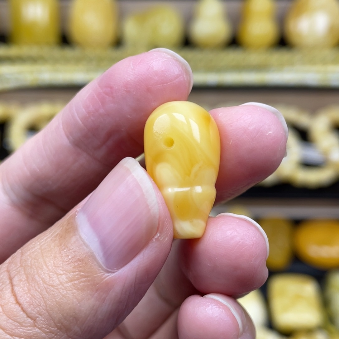 琥珀裸石未镶嵌琥珀蜜蜡