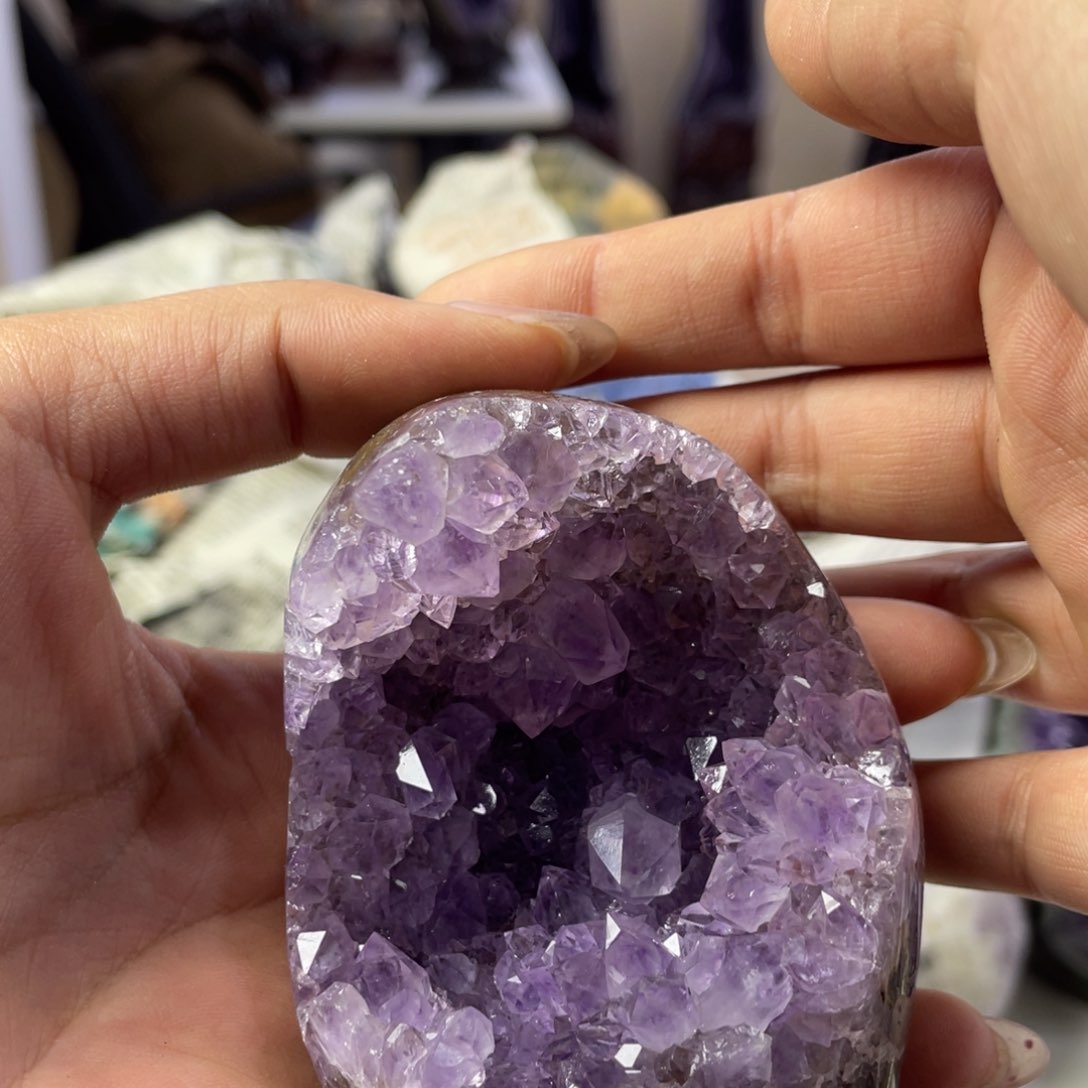 紫晶大型摆件（非配饰）未镶嵌
