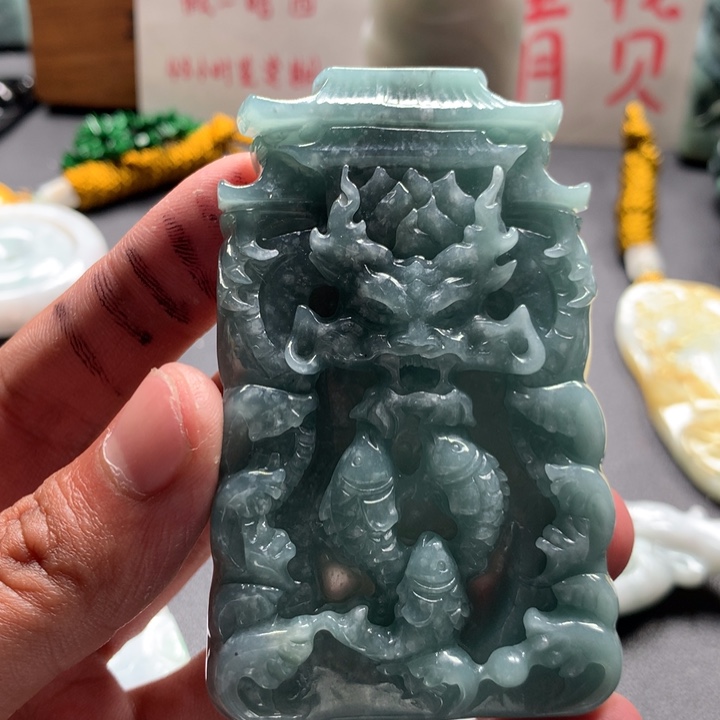 翡翠未镶嵌颈饰保真天然a货翡翠