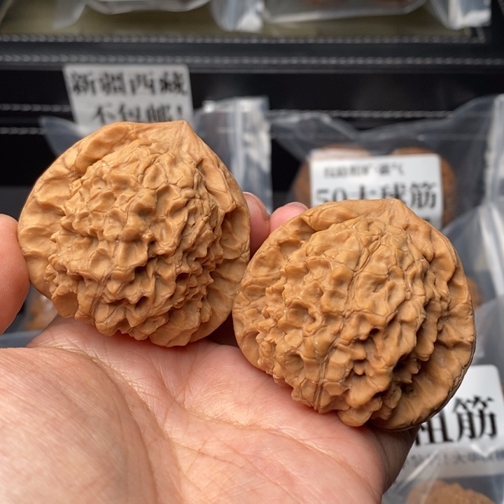 文玩核桃把件蜗***仰50全品龙鼎