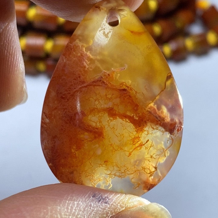 玛瑙/玉髓颈饰未镶嵌