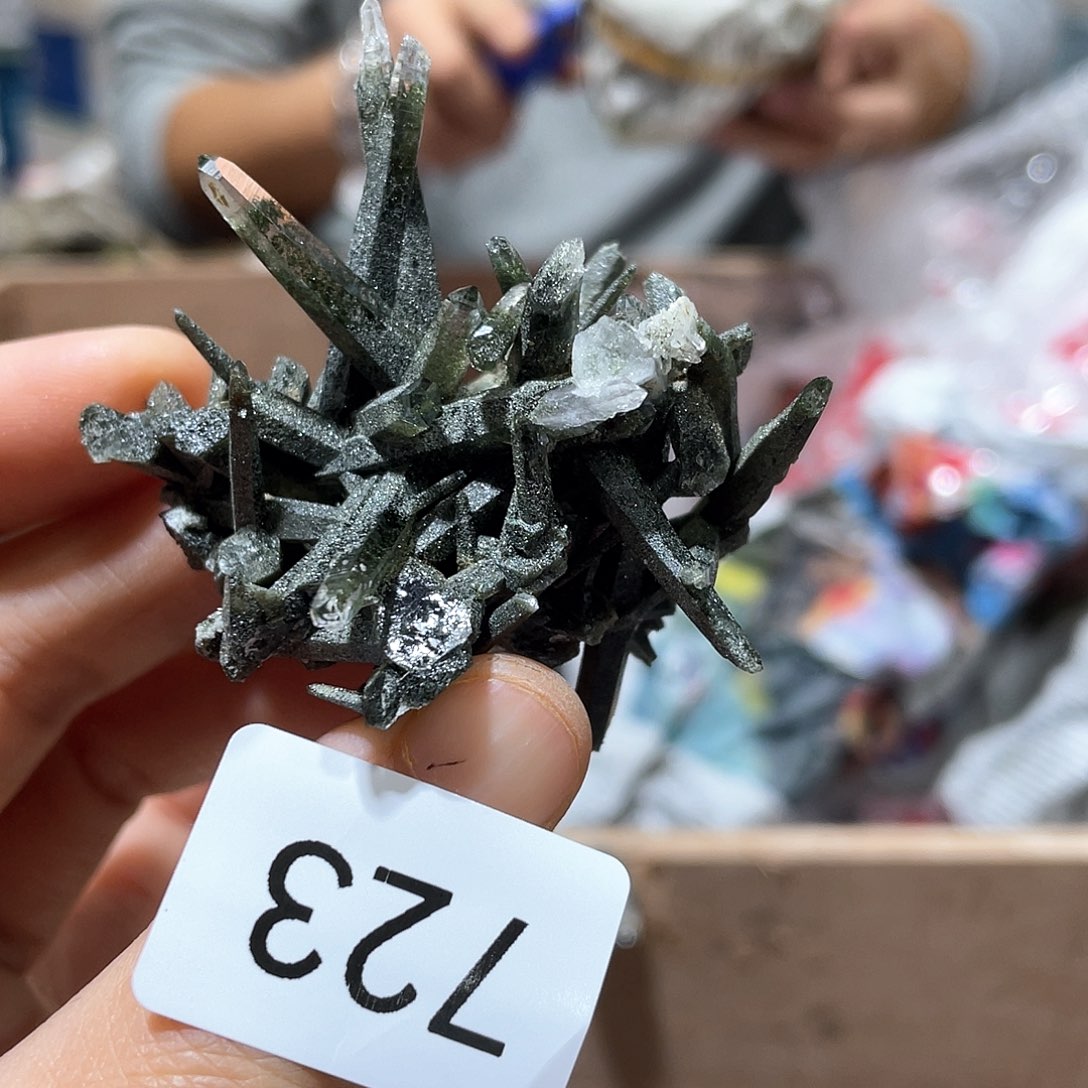 水晶摆件…..未镶嵌