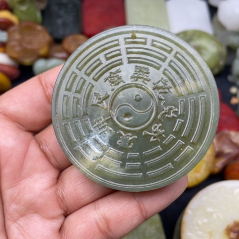 和田玉颈饰未镶嵌30