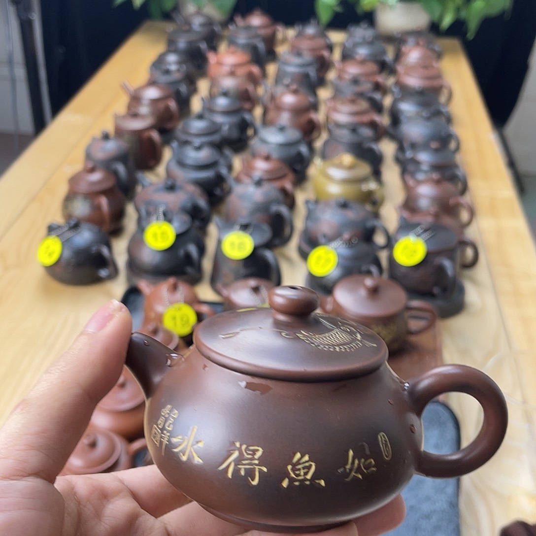 用***6泥塑明卢壶120毫升无礼盒装