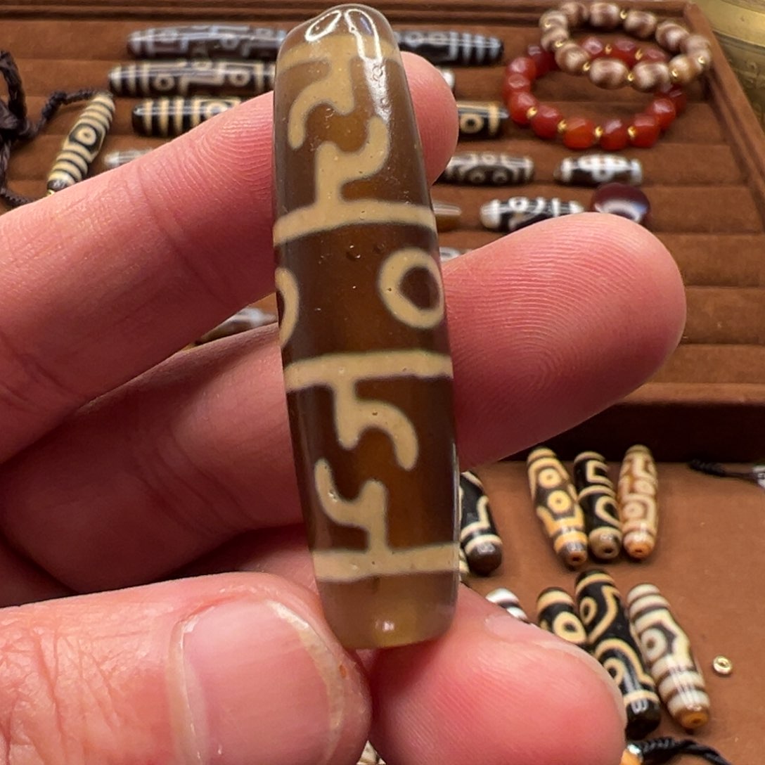 玛瑙/玉髓颈饰未镶嵌上**角