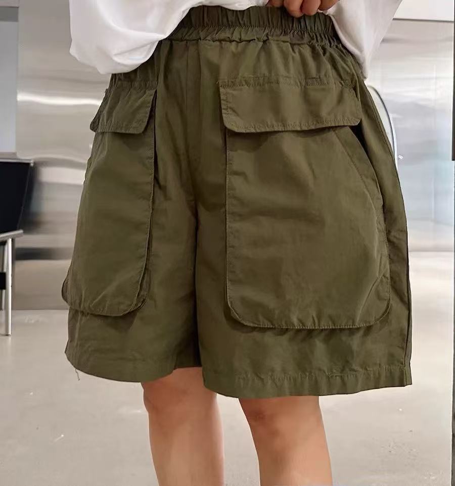 We夏季新款韩版松紧腰工装女款短裤