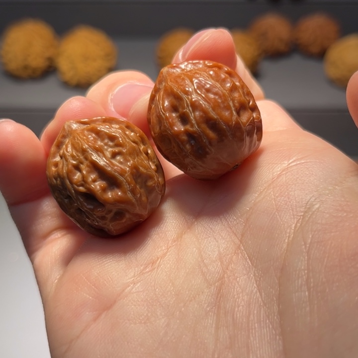 文玩核桃把件红豆451