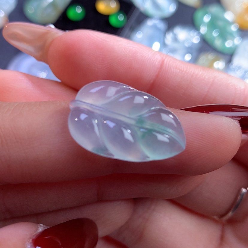 【闪购商品】翡翠颈饰未镶嵌缅甸