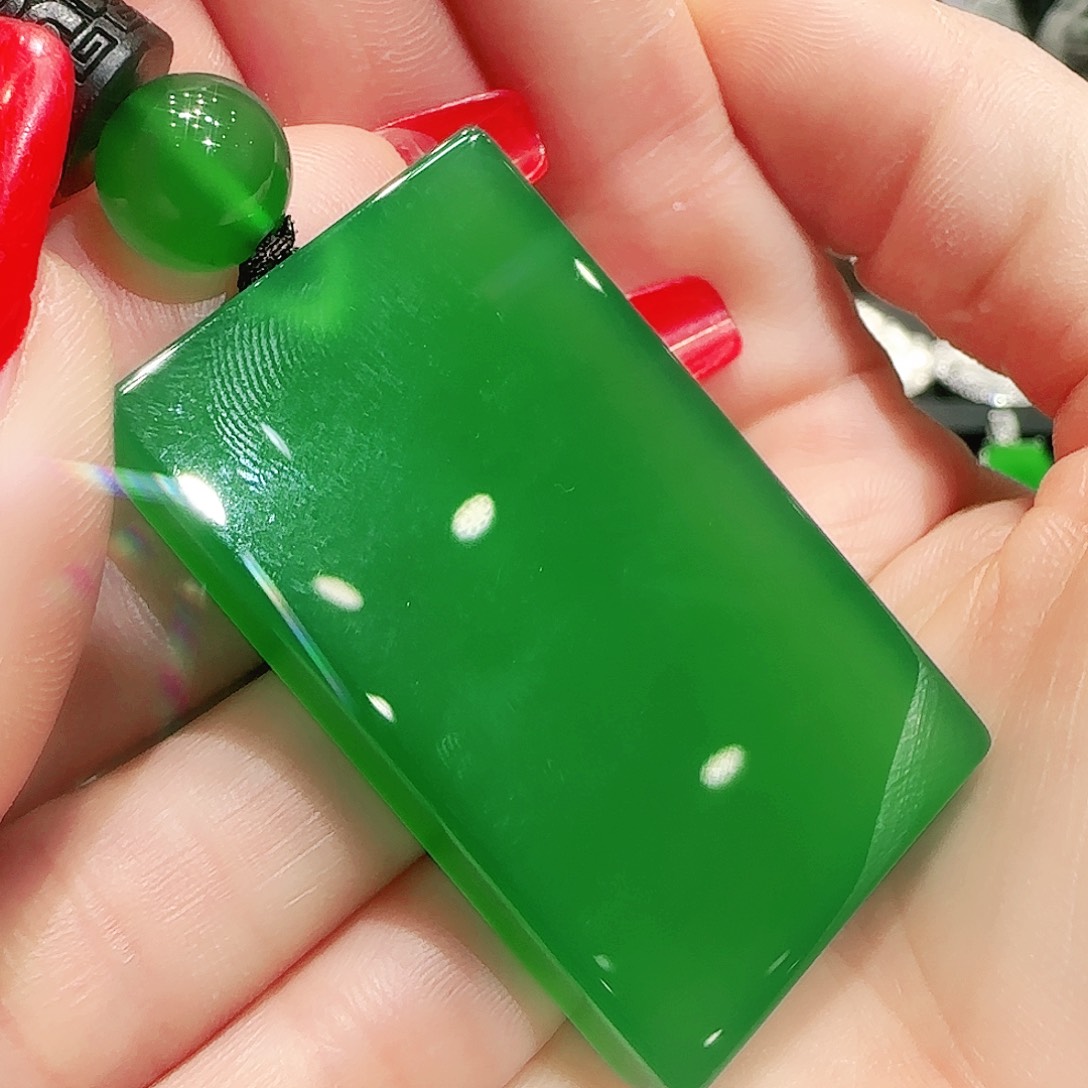 玛瑙/玉髓未镶嵌吊坠