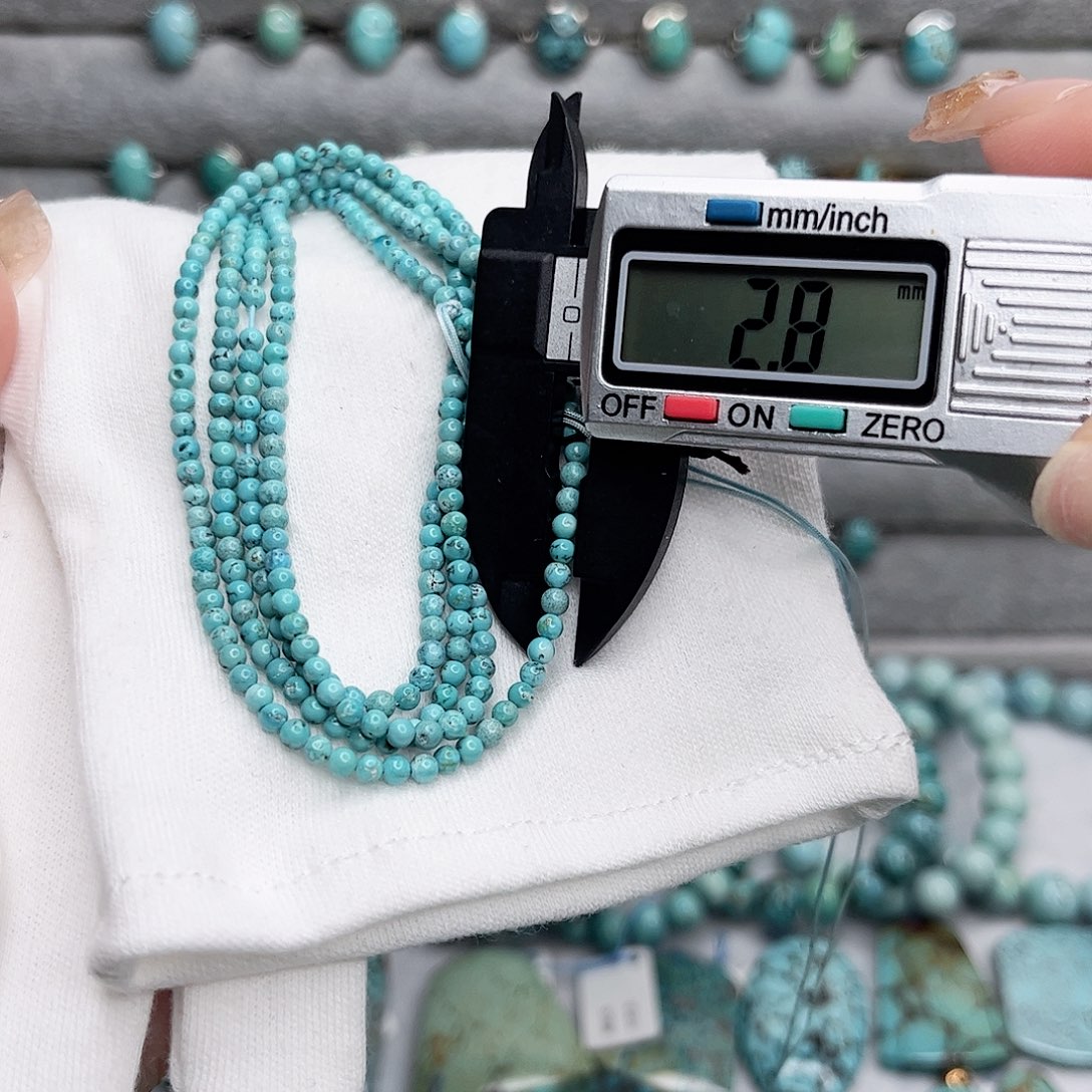 绿松石绿松石未镶嵌