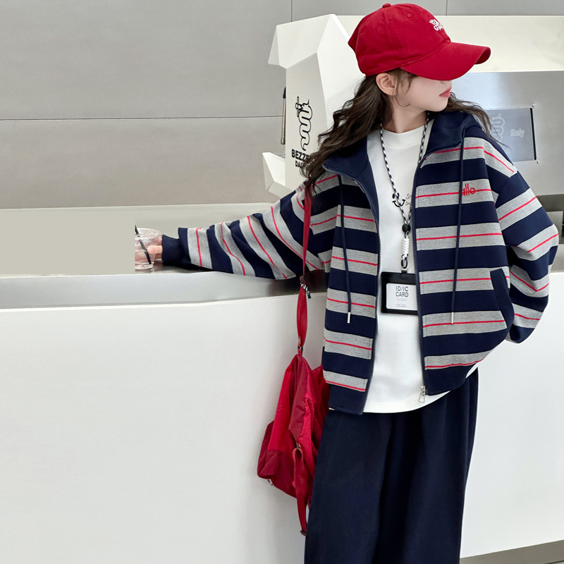 女童外套2025新款秋款上衣中大童小女孩洋气时尚连帽儿童开衫卫衣