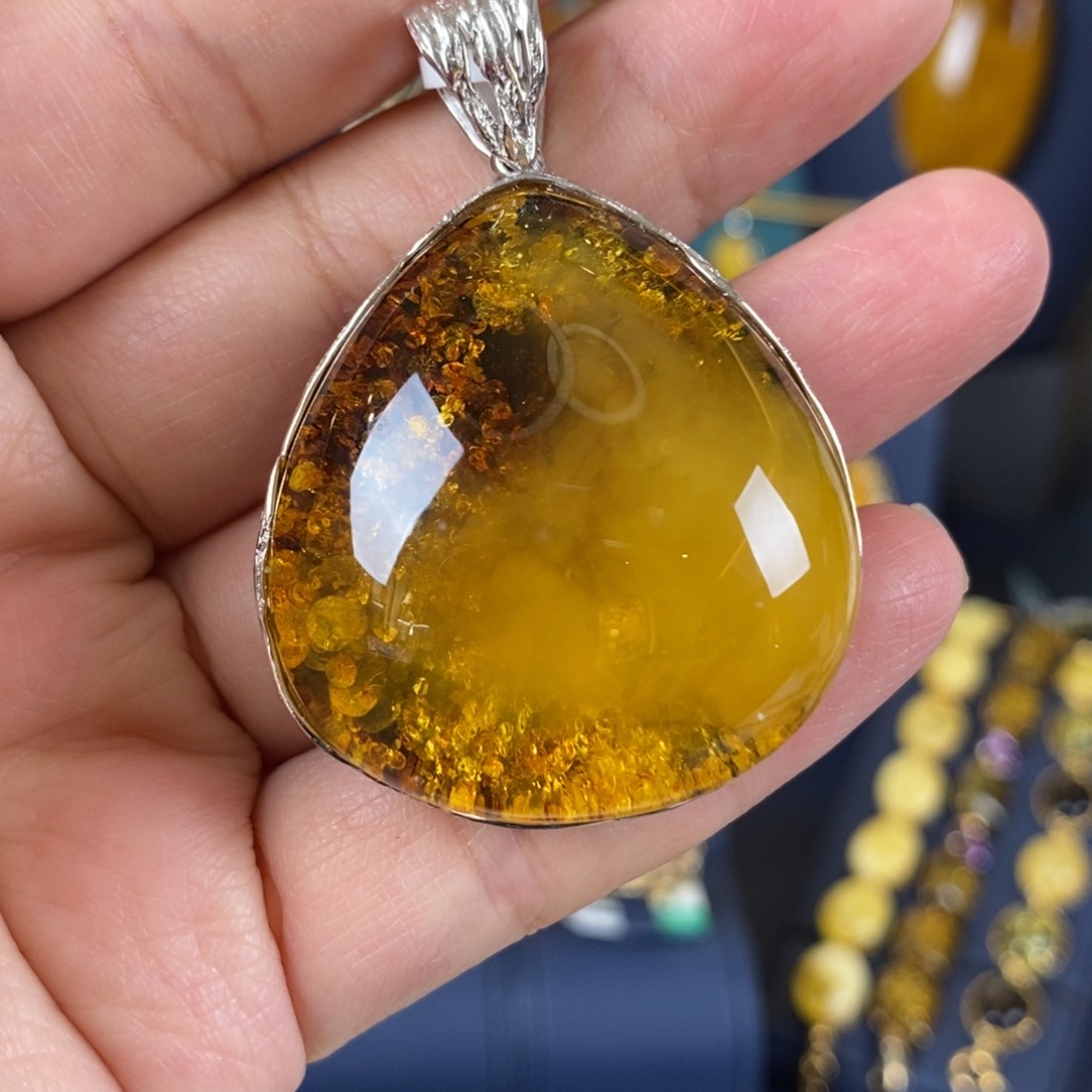 琥珀颈饰银S925镶嵌设计