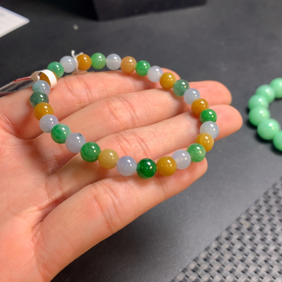 翡翠未镶嵌颈饰手串