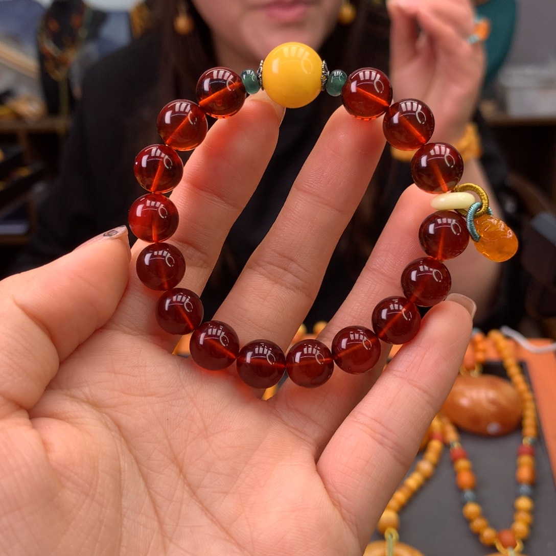 血珀手串未镶嵌天然