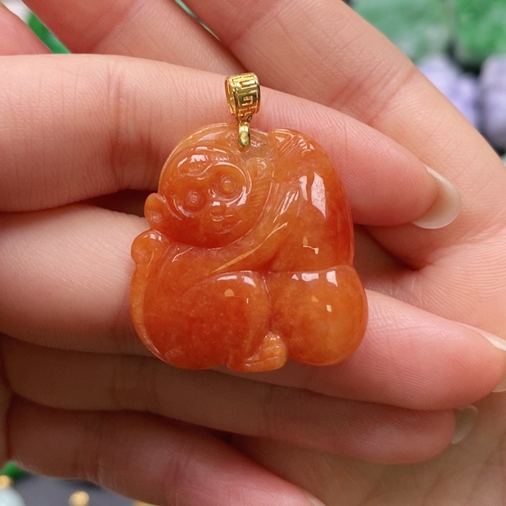 翡翠未镶嵌颈饰吊坠