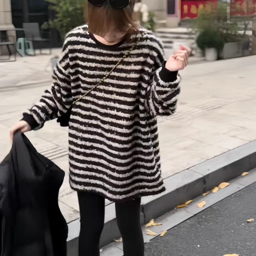 韩系撞色条纹宽松长袖卫衣女秋冬软糯颗粒绒百搭大版中长款上衣
