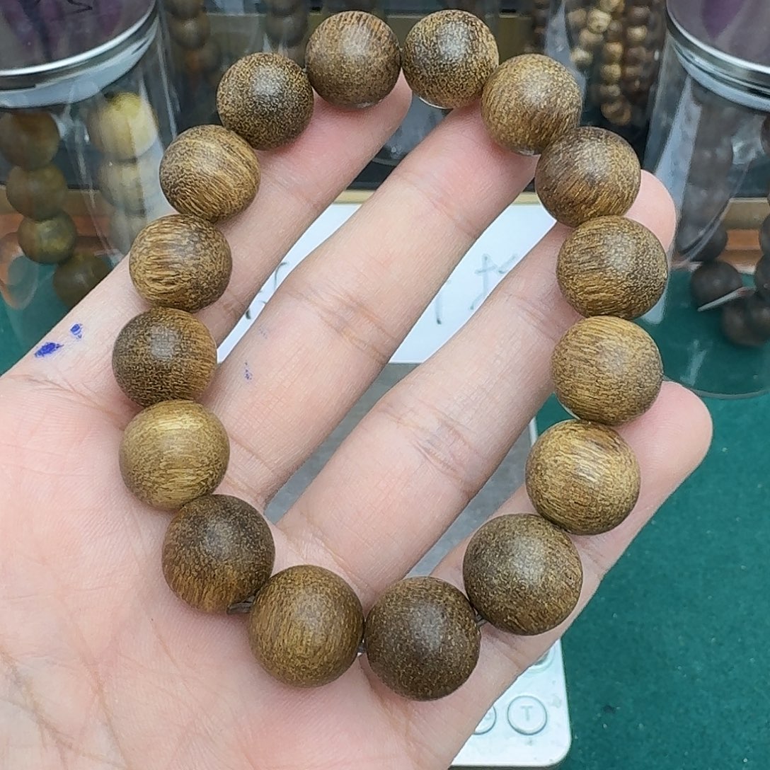 沉香沉香碎屑芽庄蜜结老油料013