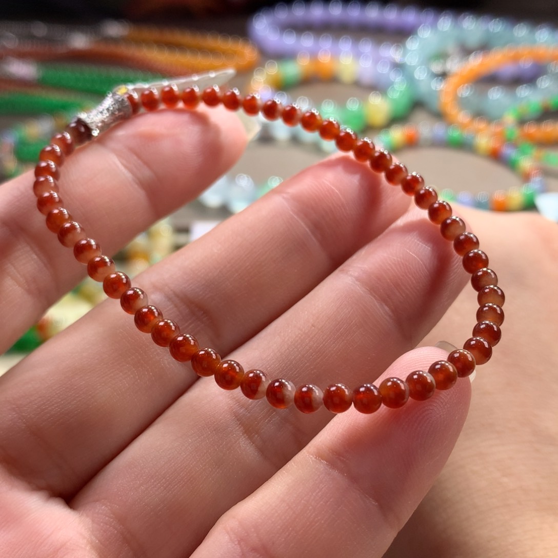 未镶嵌手链翡翠翡翠大漏•宠粉浓色本命年红卡3.50+