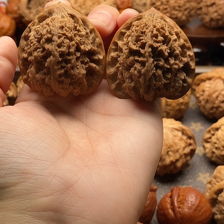 文玩核桃吊坠沈****店41.5