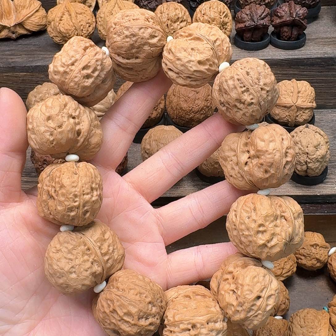 文玩核桃吊坠3贵妃元宝手持36尺寸