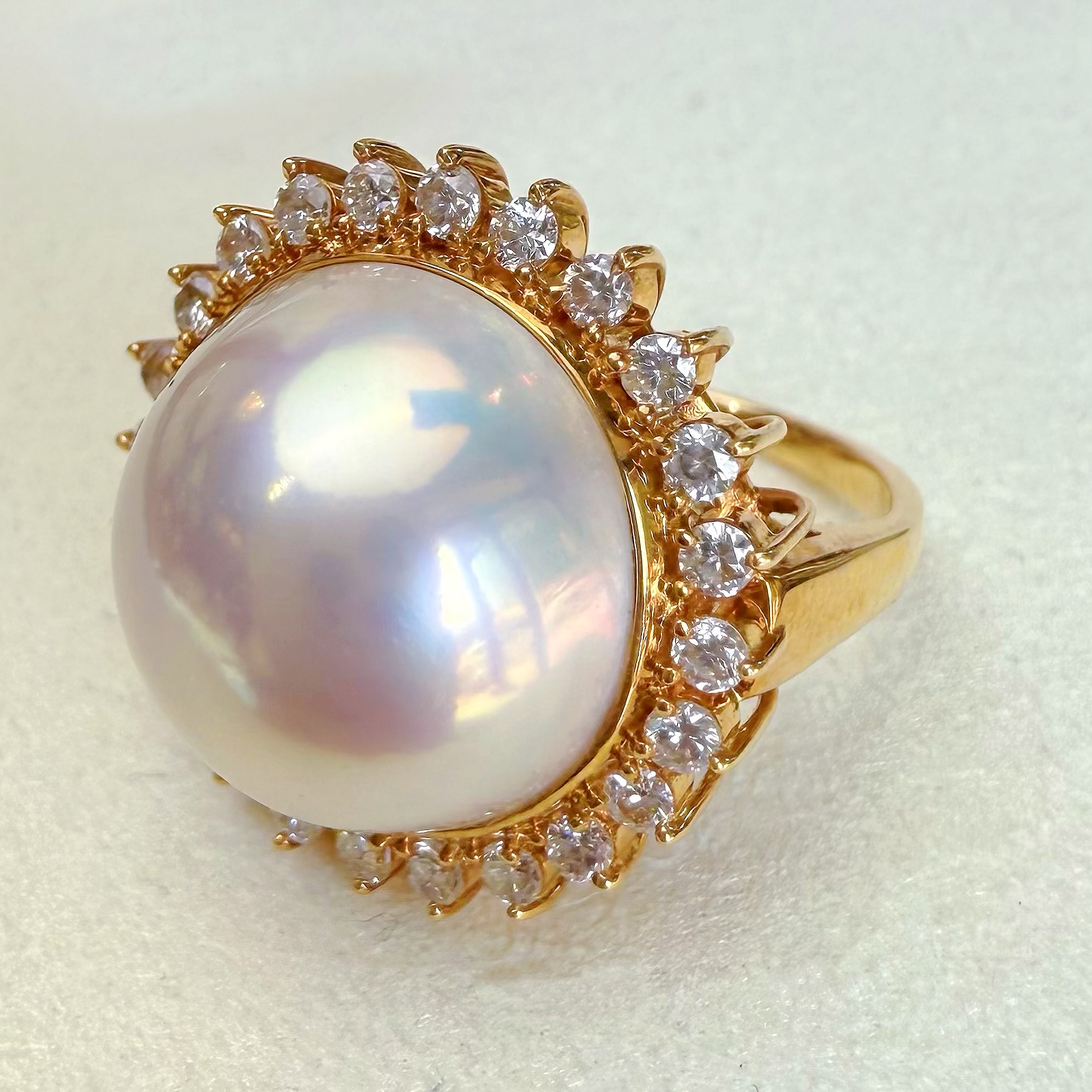 朕的珠 新品白粉满钻太阳花款 天然炫彩海水马贝戒指18K黄金镶嵌