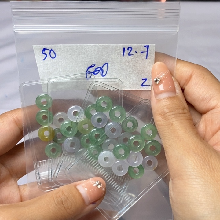 定制翡翠未镶嵌不退