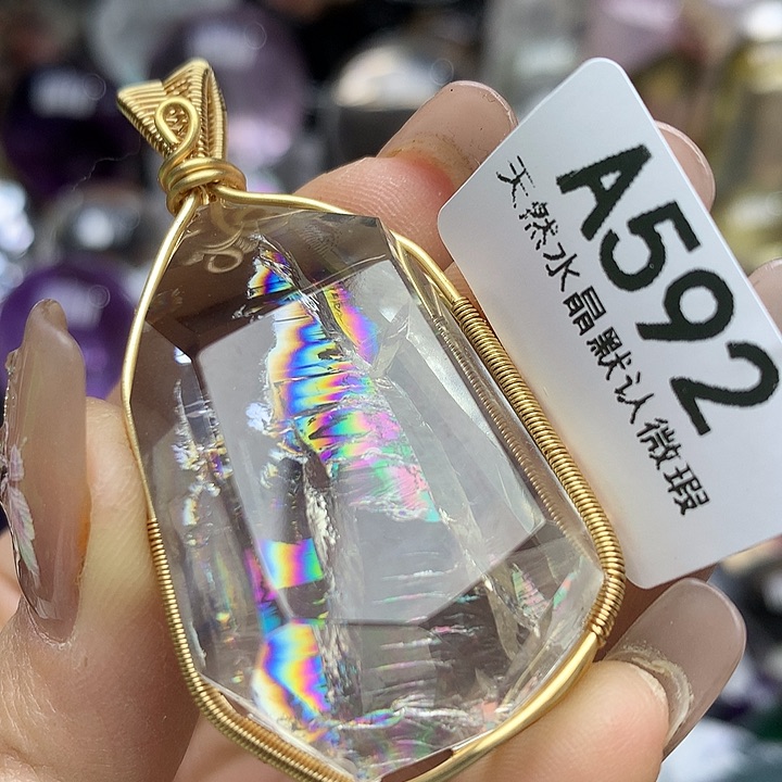 水晶吊坠未镶嵌水晶