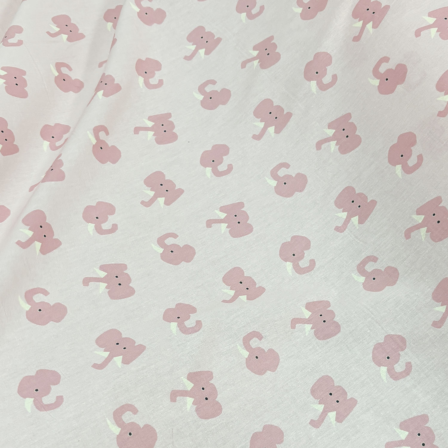 粉色小象全棉高密府绸布料100纯棉家居制衣面料门幅1.5米