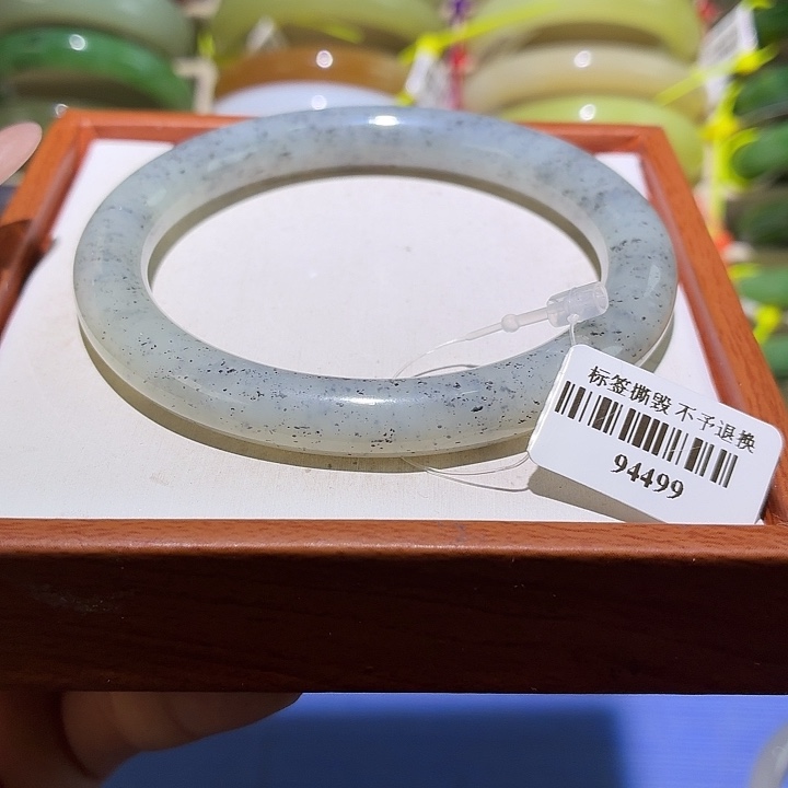 和田玉未镶嵌手镯1号60+