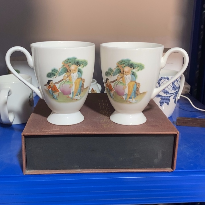 瓷片寿星高脚水杯两个