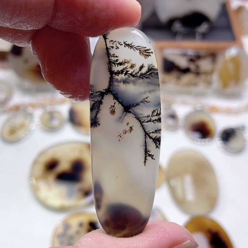 【闪购商品】玛瑙/玉髓颈饰未镶嵌