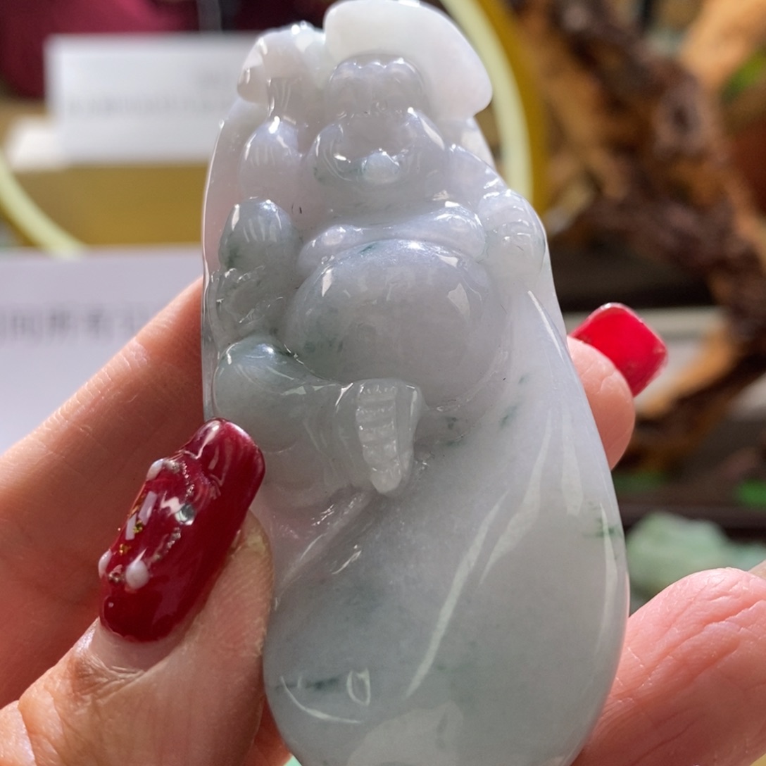 【闪购商品】翡翠颈饰未镶嵌佛