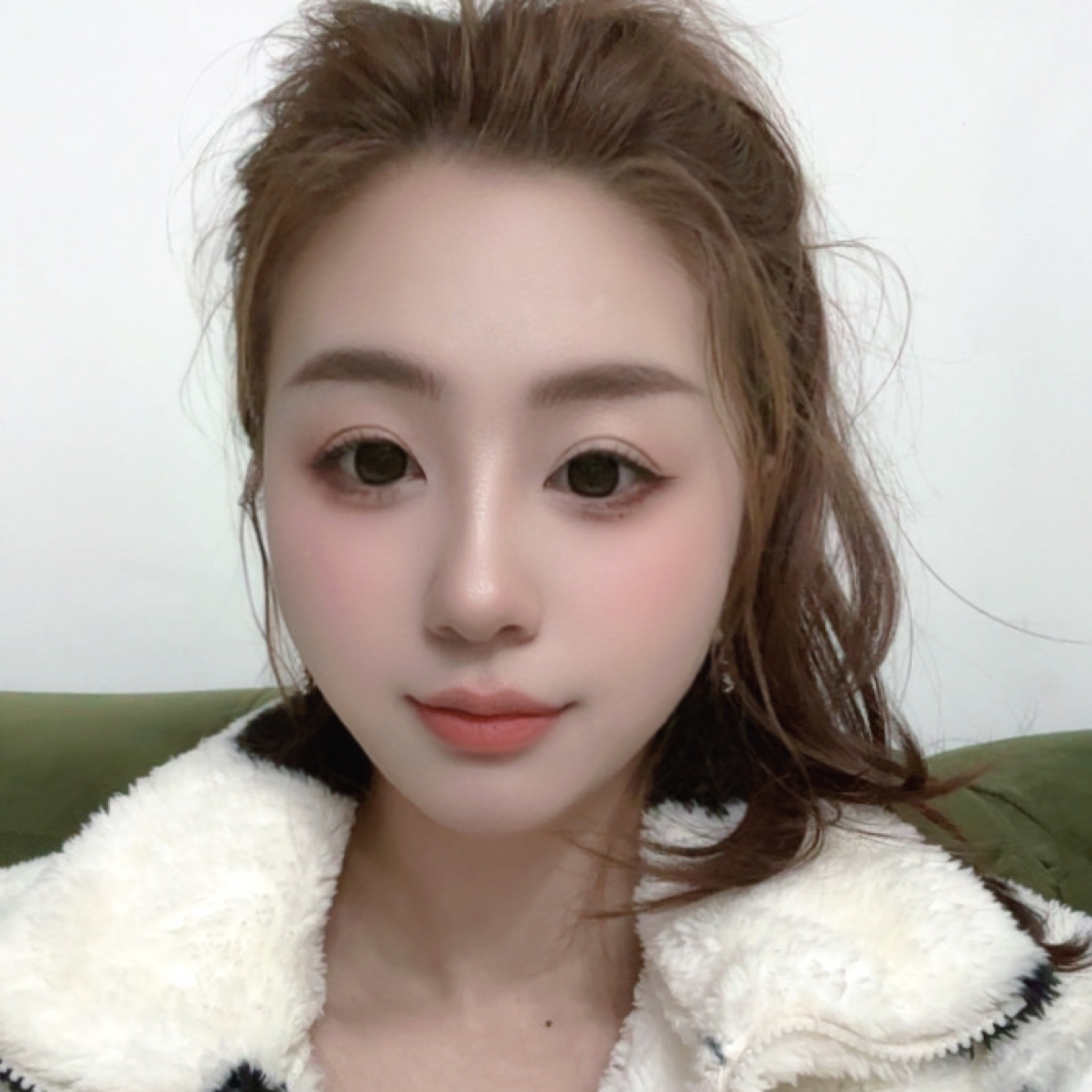 人造皮草 气质保暖羽绒毛领外套