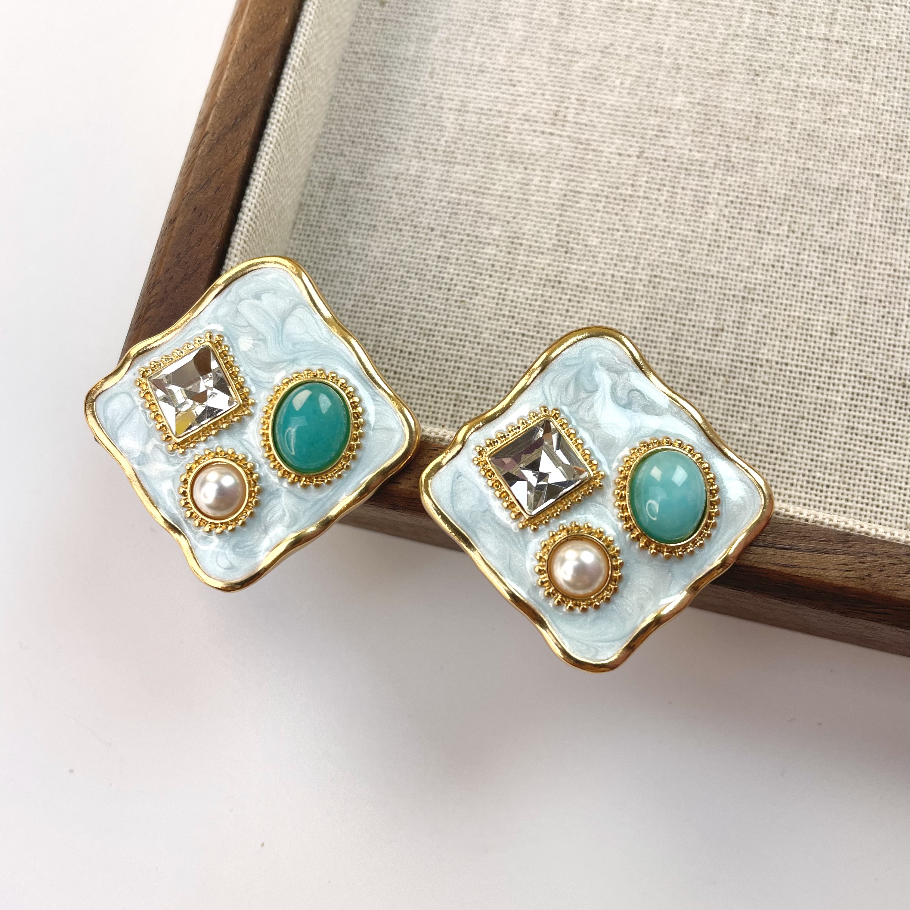 铜合金耳饰 1187气质蓝色轻奢时尚复古法式优雅耳钉