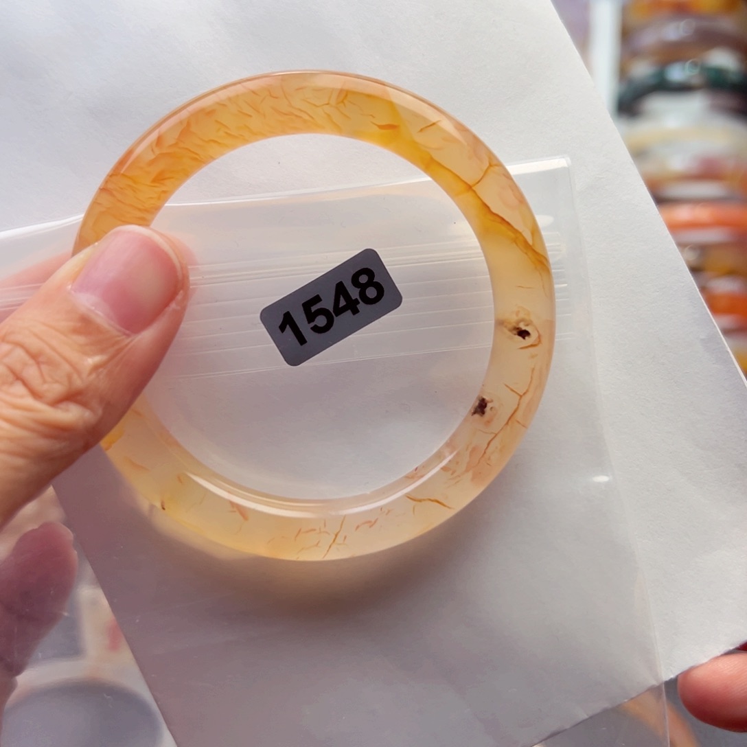 玛瑙/玉髓手镯微瑕未镶嵌铜****】