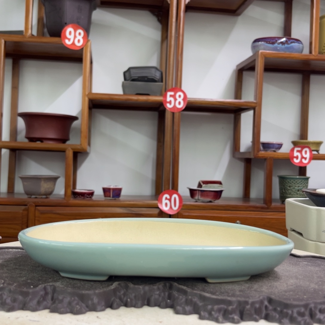 紫砂花盆瑕疵3-24-17。。。