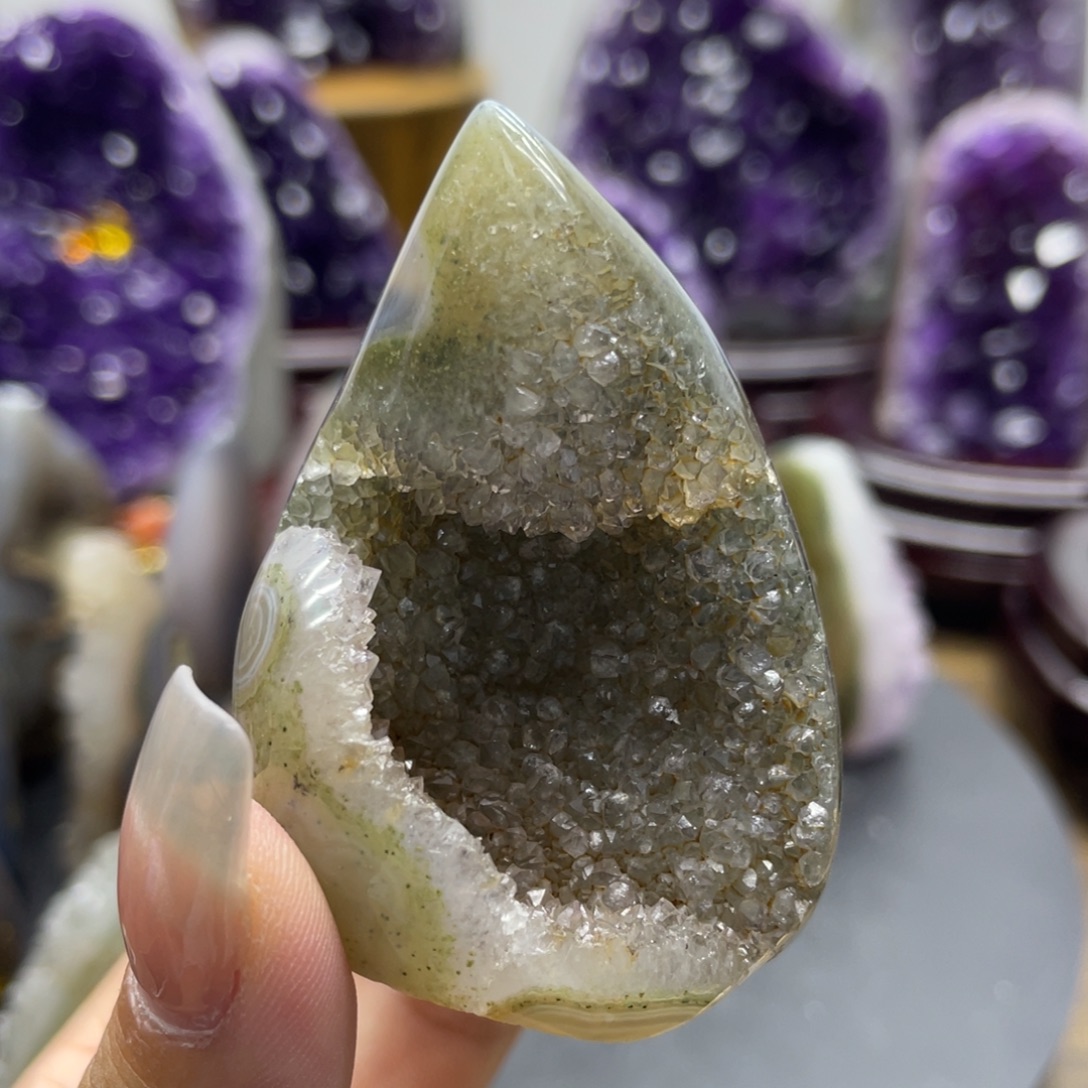未镶嵌大型摆件（非配饰）紫晶