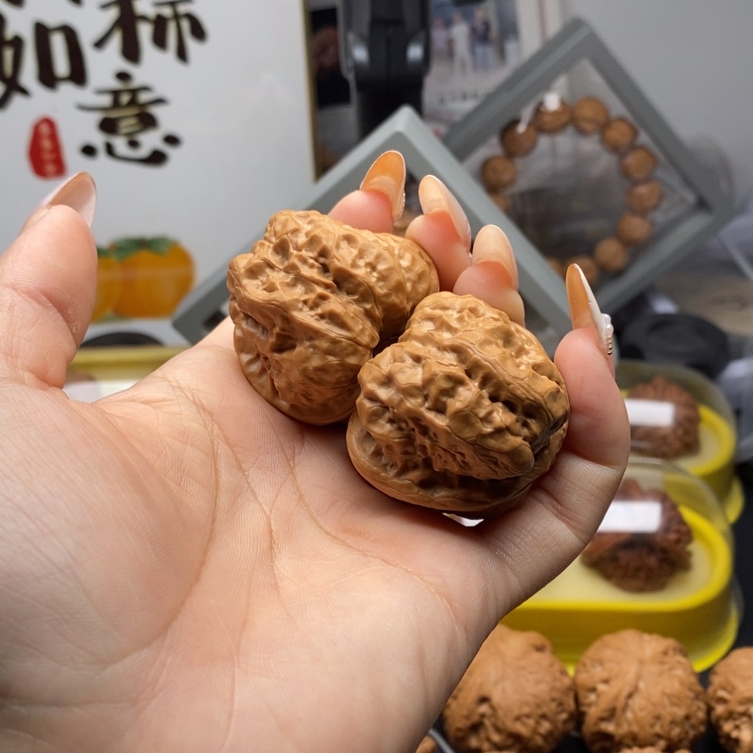 文玩核桃把件蛤蟆40