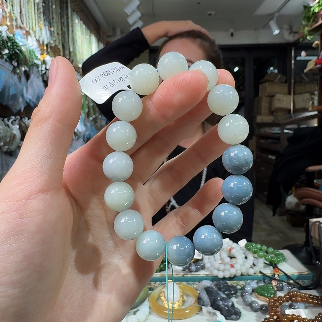 和田玉未镶嵌手链