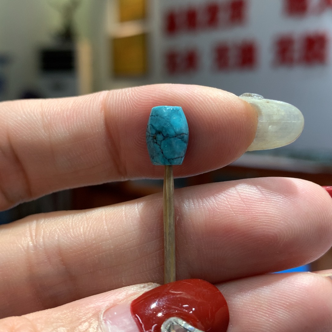 绿松石配饰未镶嵌