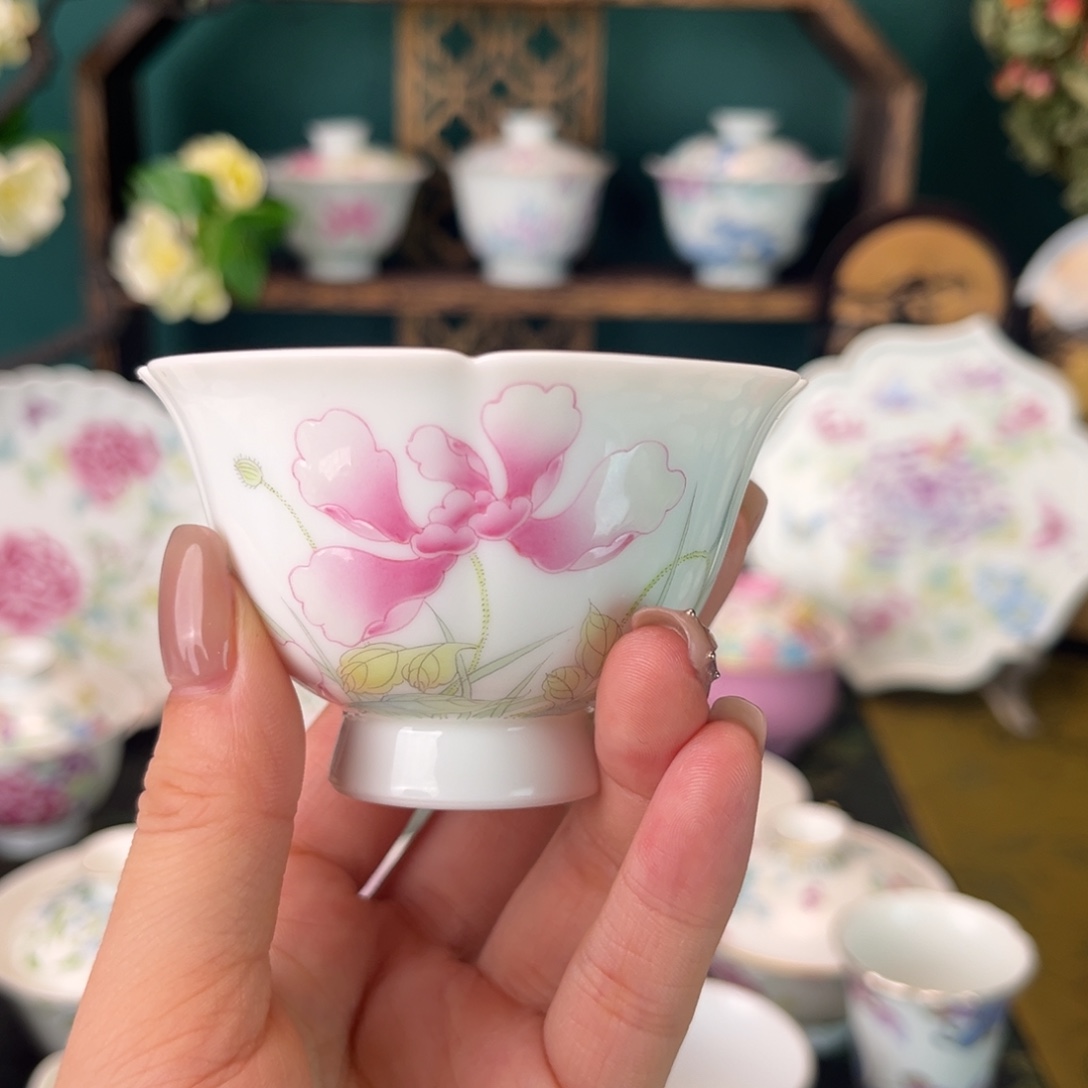 陶摆件景德镇陶瓷手绘茶杯