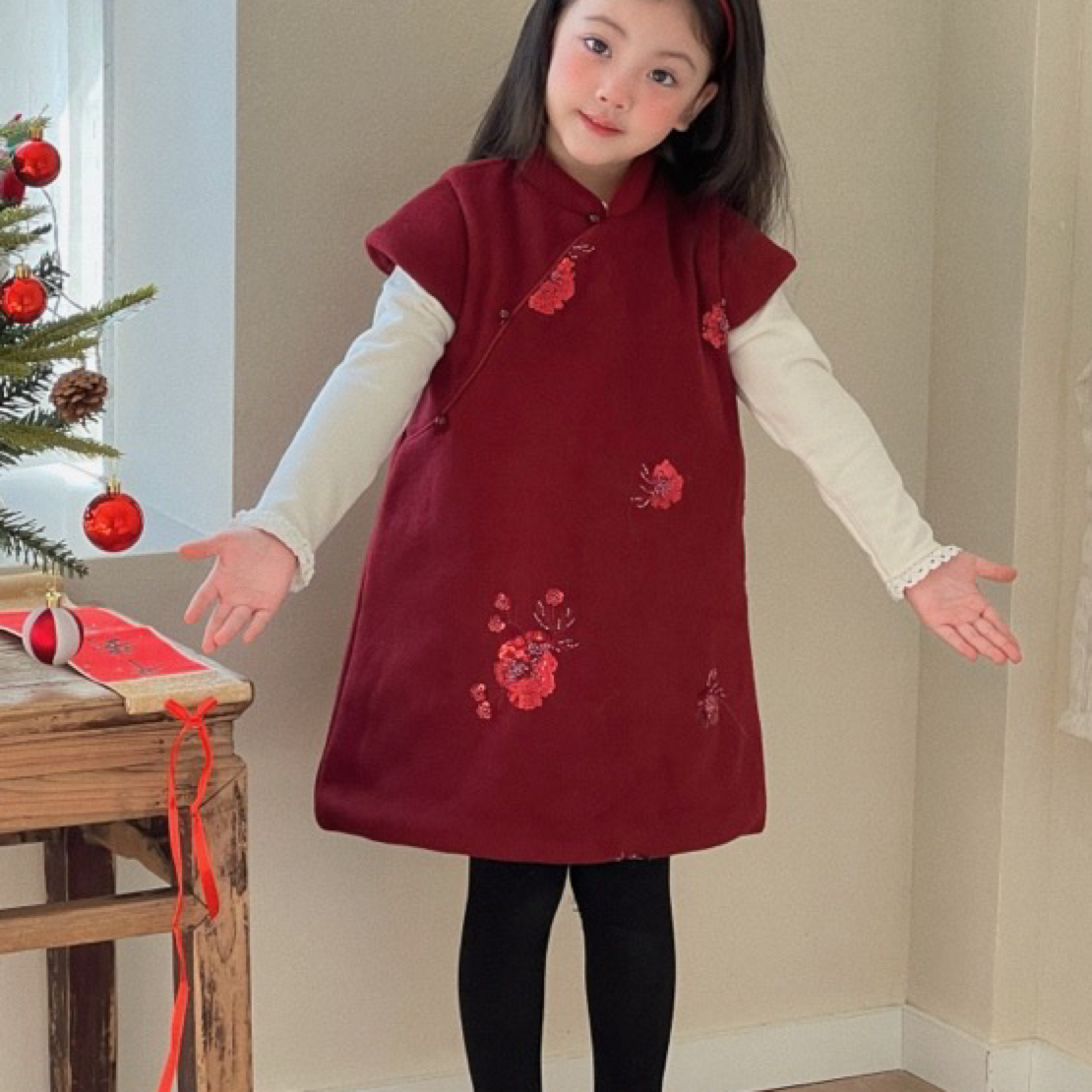 25秋冬新款红色拜年服夹棉中国风女童年服旗袍新中式新年套装童装