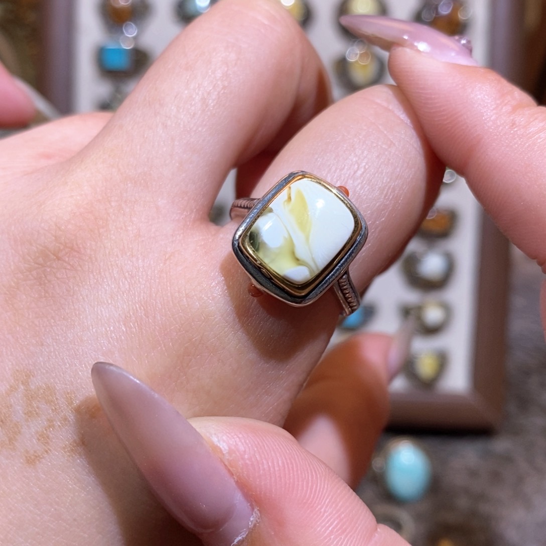 琥珀戒指银S925镶嵌戒指