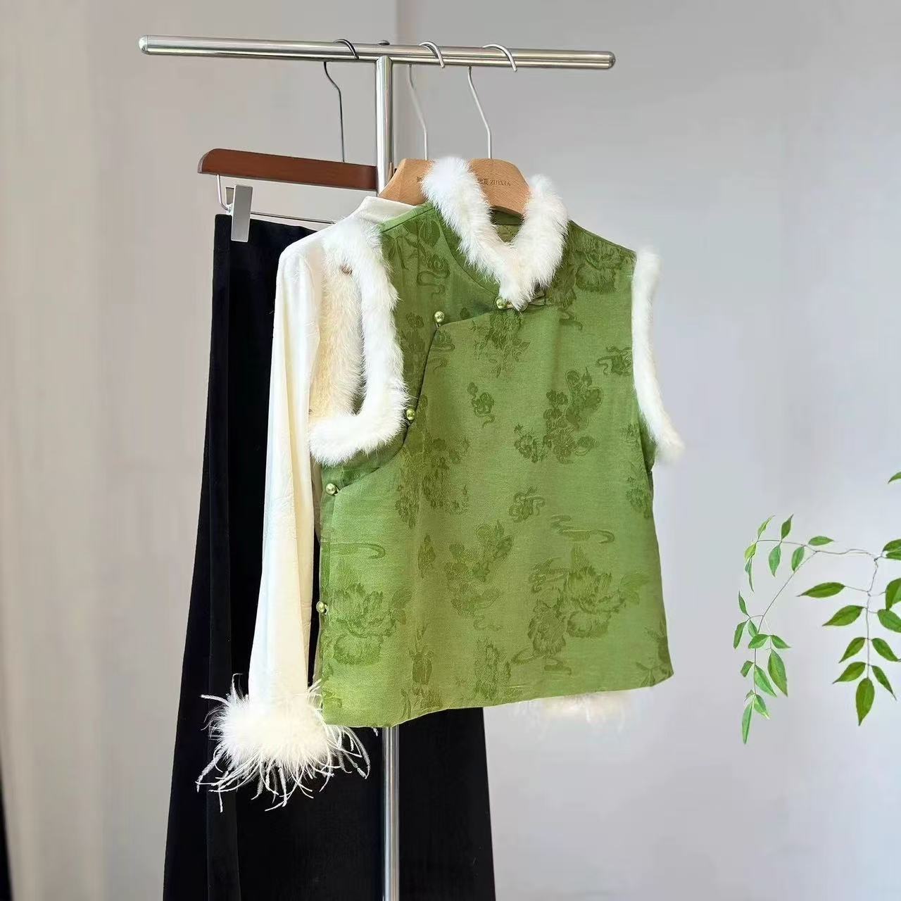 （兔毛加棉）2025新中式国风加棉马甲